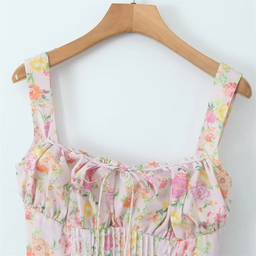 Women's Fashionable Floral Print Pleated Patchwork Slim Fitting Suspender Dress