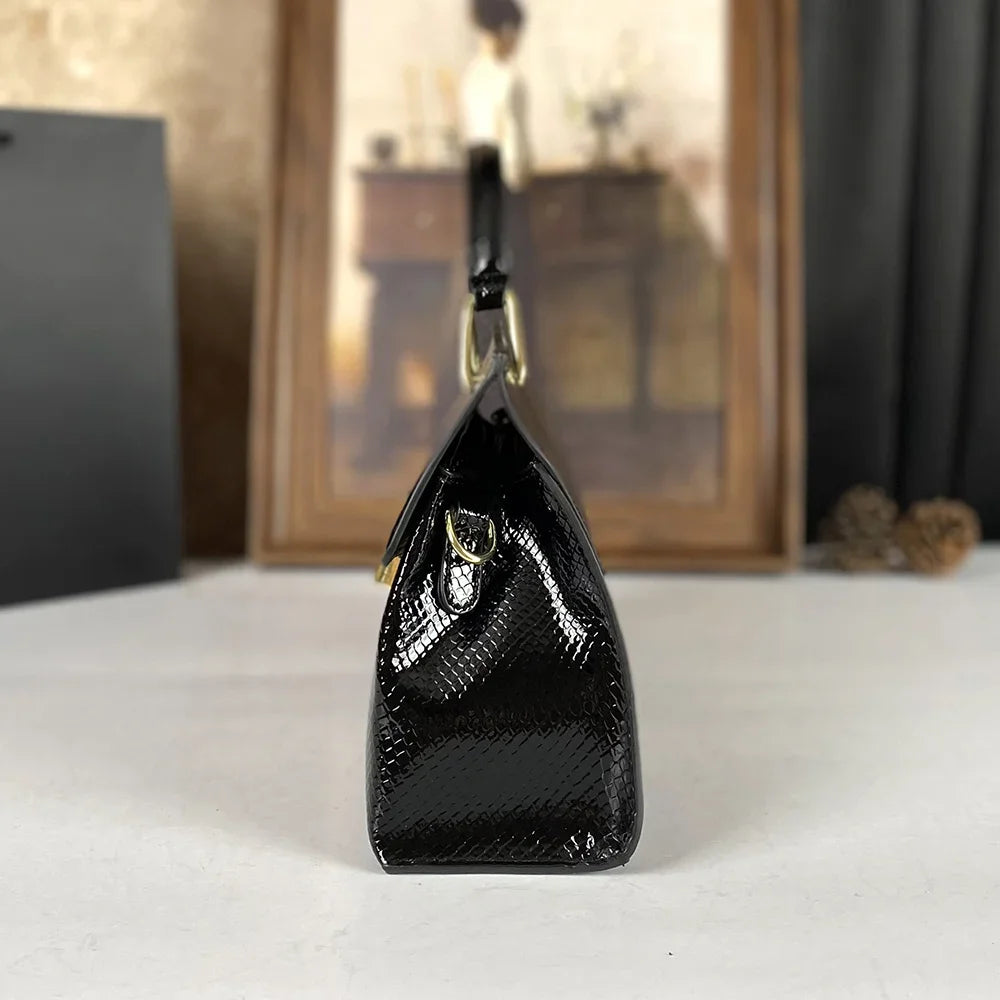 High End Women's Black Bag, Large Capacity Hand-Held Crossbody Bag
