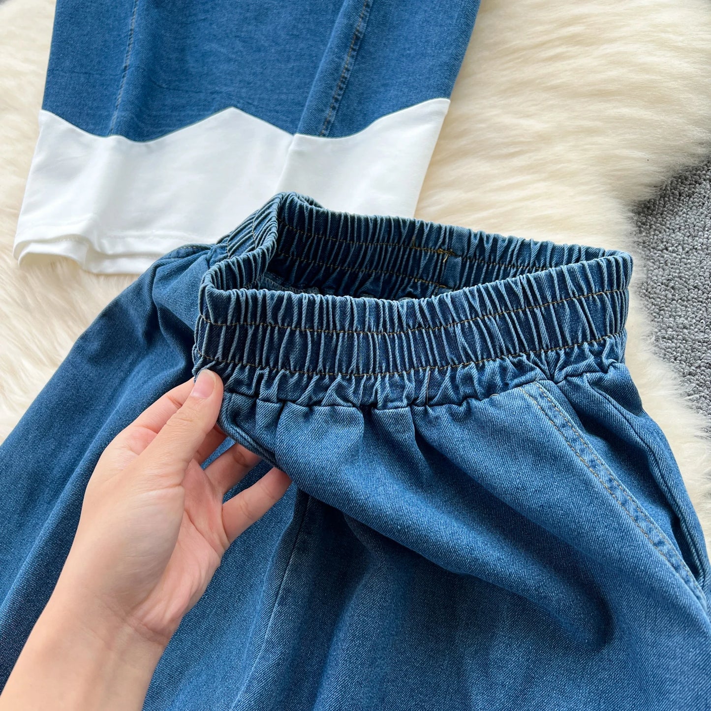 Women Denim pant sets Design Matching Color Short-sleeved T-shirt Tops + High-waisted Casual Pants