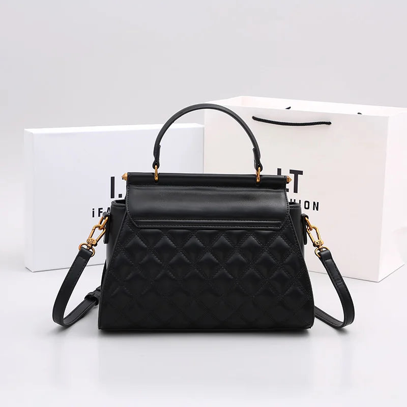 Women's handbag high-end light luxury diamond grid small square bag, shoulder and crossbody