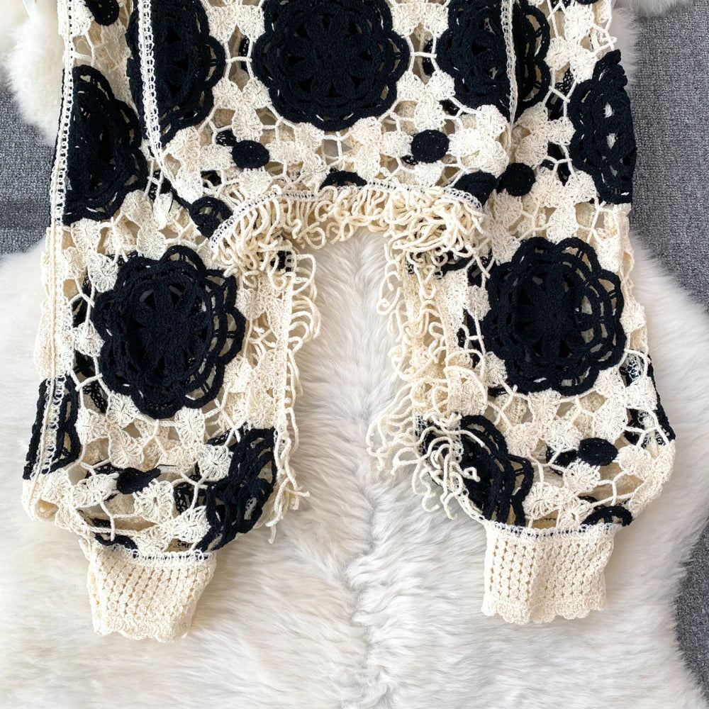 Sunscreen Hook Summer Knit Top Women Elegant O Neck Hollow Out Lantern Sleeve Ladies Vacation Tassel Beach Blouse