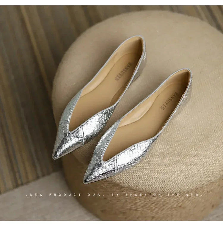 French Pointed Leather Shoe Simple Comfort Sheepskin Elegant Low Heel Shoes