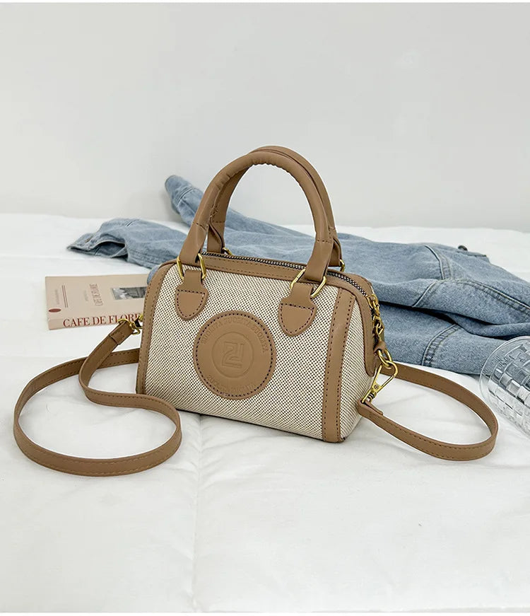 Summer Women's Canvas Bag - Niche Pillow Design, Fashionable for Commuting, Versatile Handbag