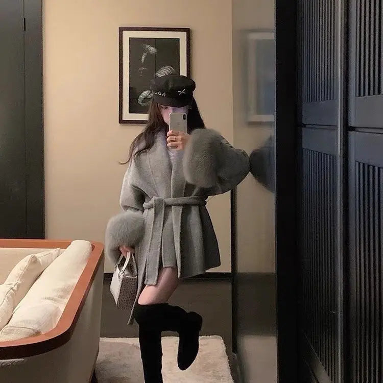 Women Versatile Tweed Cape Coat Belted fox fur Blends Coat for Women
