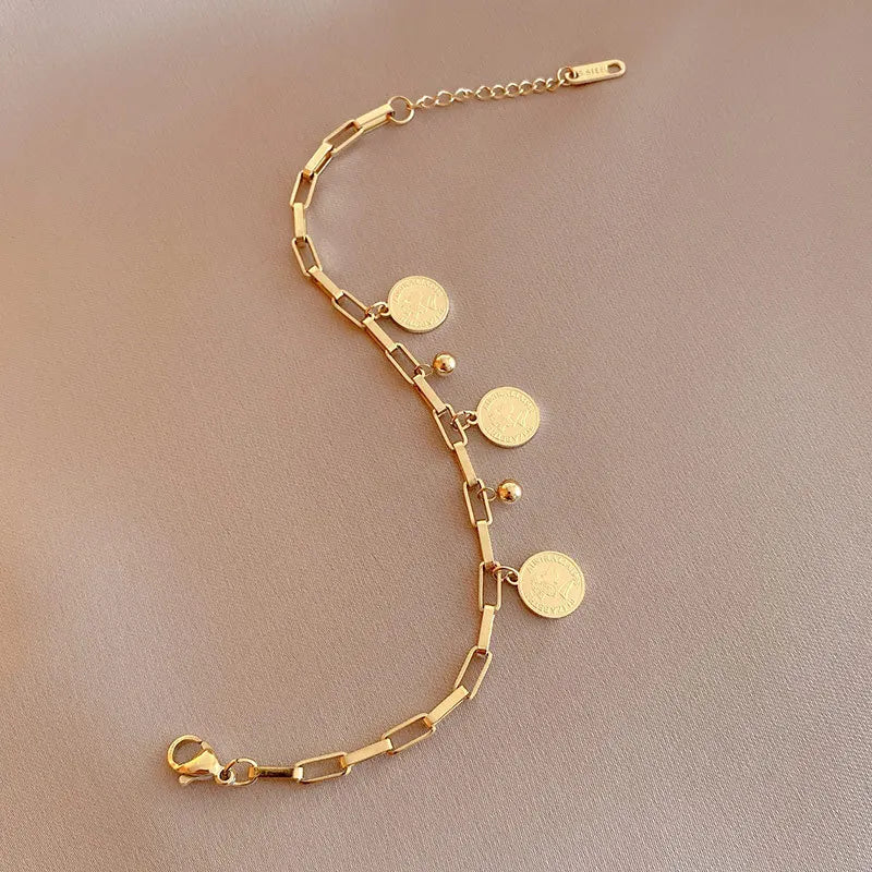 Women 1pcs Gold-color Stainless Steel Round Sign Portrait Pendant Bracelet