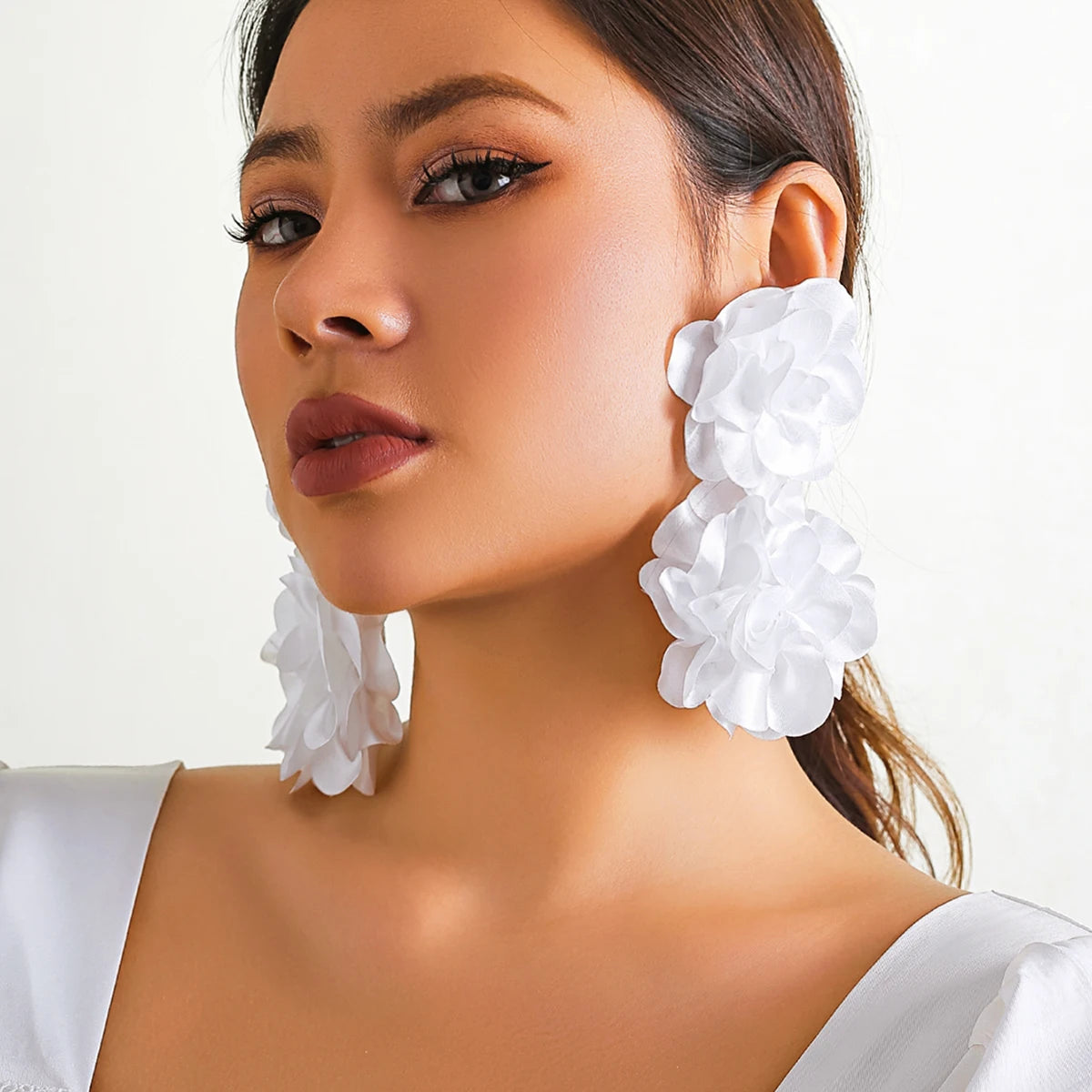 4 Colors Exaggerated Big Fluffy Fabric Flower Petal Drop Earrings for Women