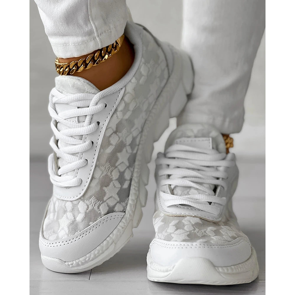 Women Star Pattern Lace-up Breathable Sneakers Daily Casual Round Toe White Sports Shoes Running Shoes