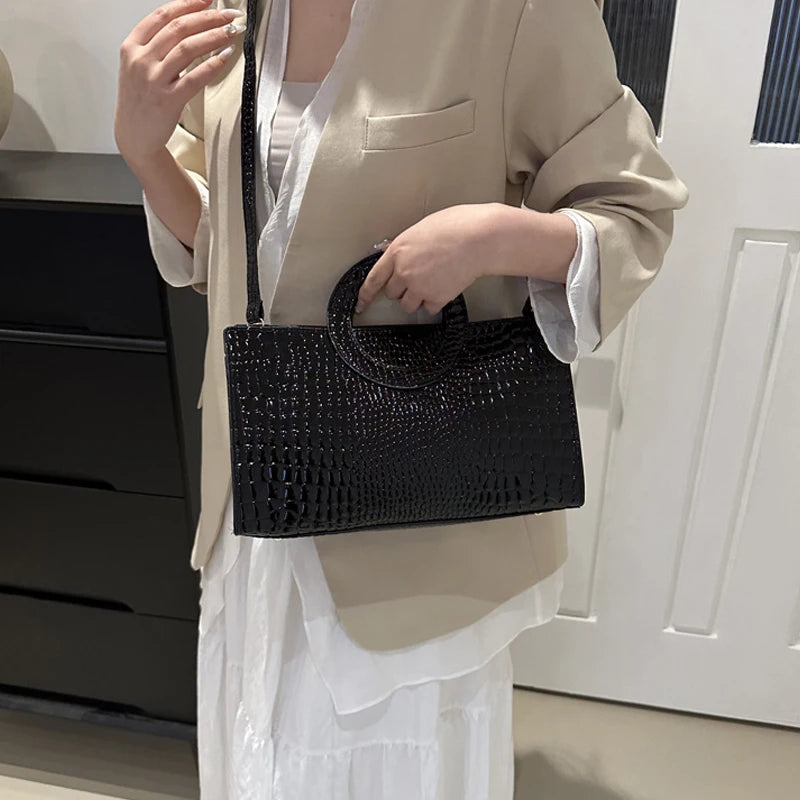Women's Crocodile Pattern PU Leather Handbags Green Square Bag