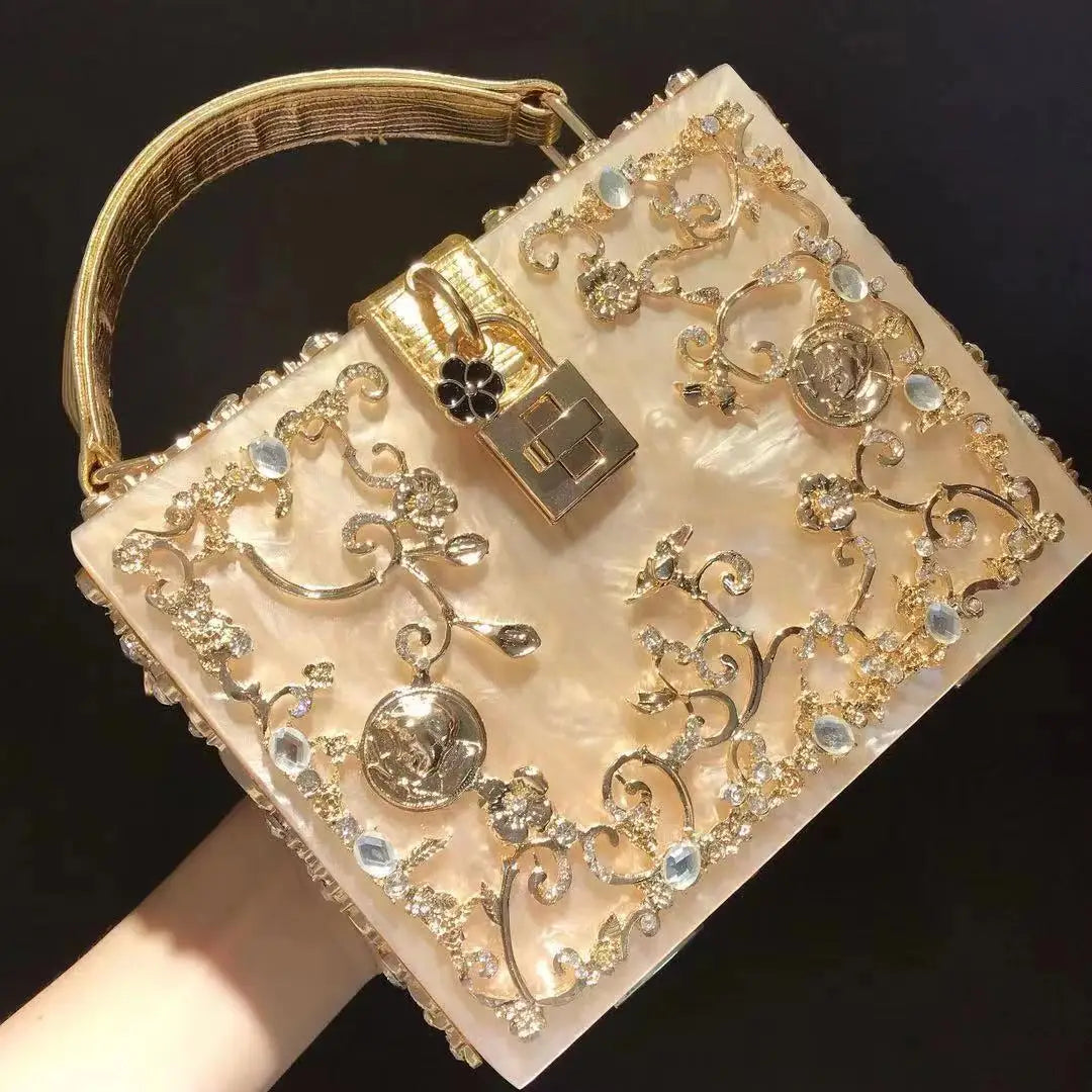 High-Grade Crystal Evening Bag Female New Hollow Out Metal Carved Flower Diamond Handbag