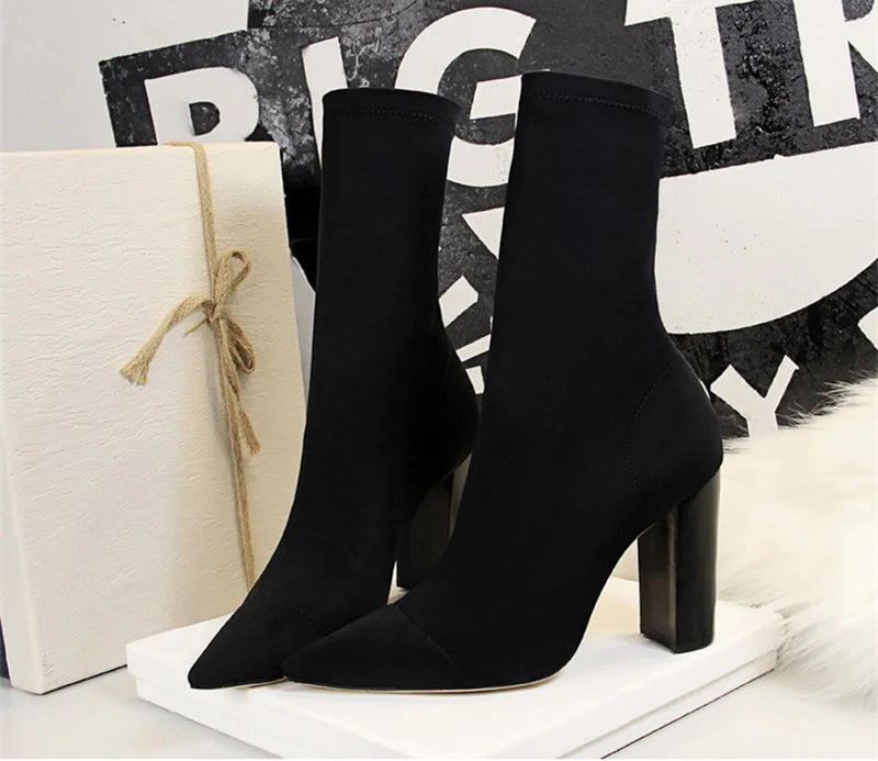 Taynort - Women's Online Clothing Store