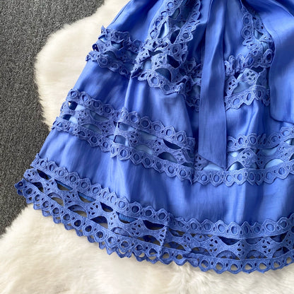 Summer 2024 French Style Vintage Court Style Elegant Stand-up Collar Cinched Slim Looking Sleeveless A- line Cut Out Embroider Dress