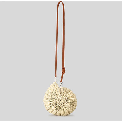 Luxury Hand-woven Shell Bag Women Seaside Conch Shell Messenger Bag