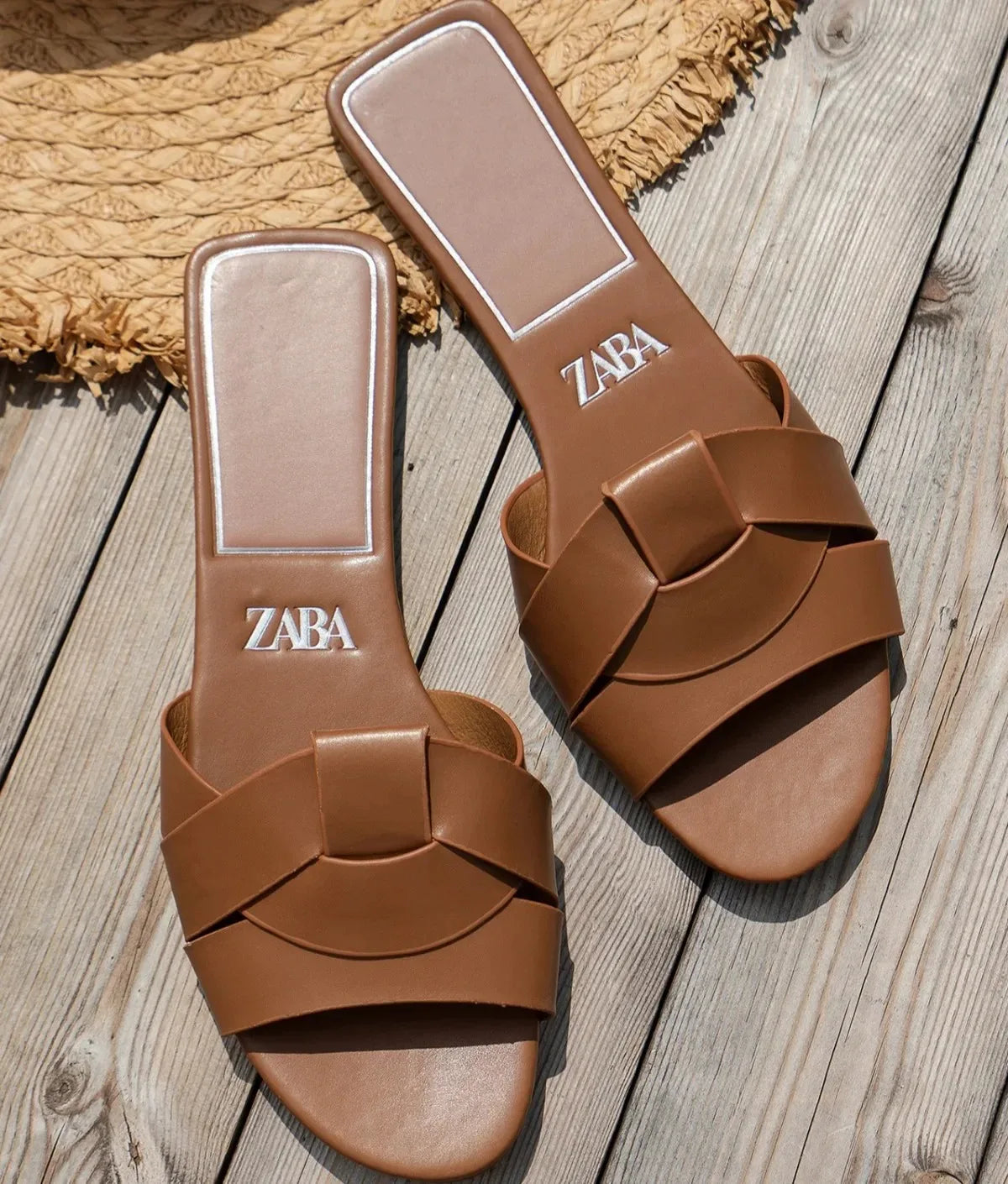 Flat Sandals Low Heel Comfortable Slippers Sexy Peep Toe Shoes Luxurious Outdoor Beach Sandals