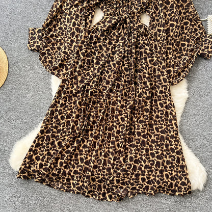Women Elegant Long Flare Sleeves Vintage Bow neck Bow Loose Midi Dress
