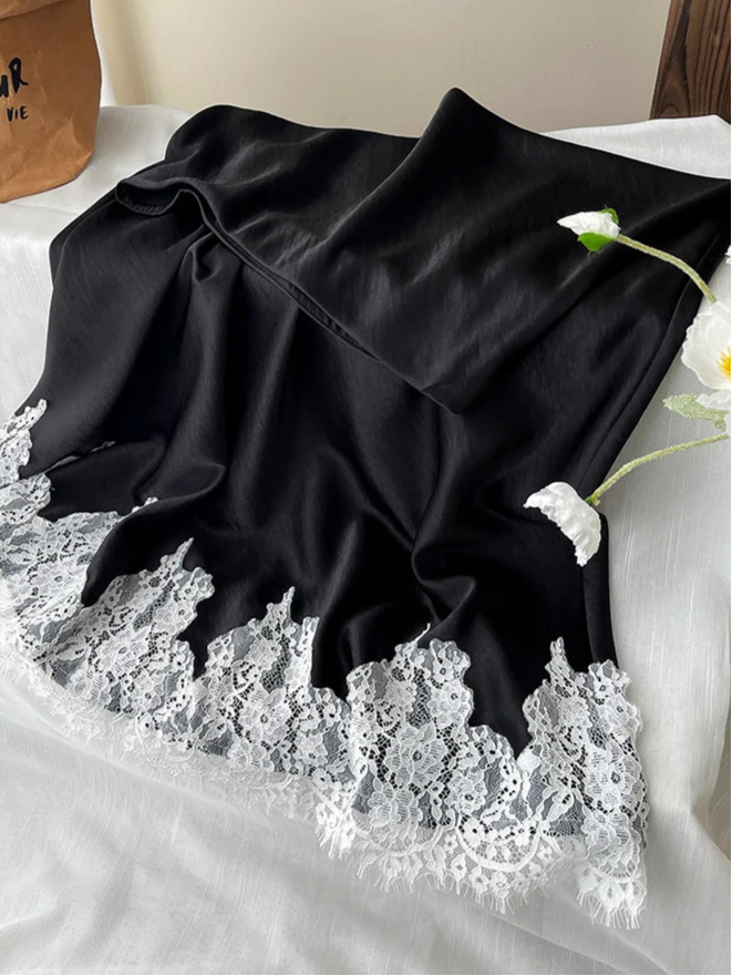 Satin Skirt With Lace Trim Patchwork Pack Hip Long A-line Skirt