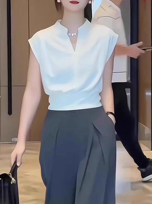 Women Blouses V-neck Sleeveless Shirts Temperament Solid Color Crop Top