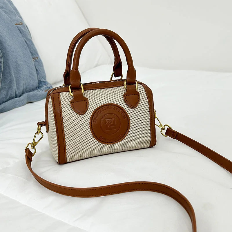 Summer Women's Canvas Bag - Niche Pillow Design, Fashionable for Commuting, Versatile Handbag