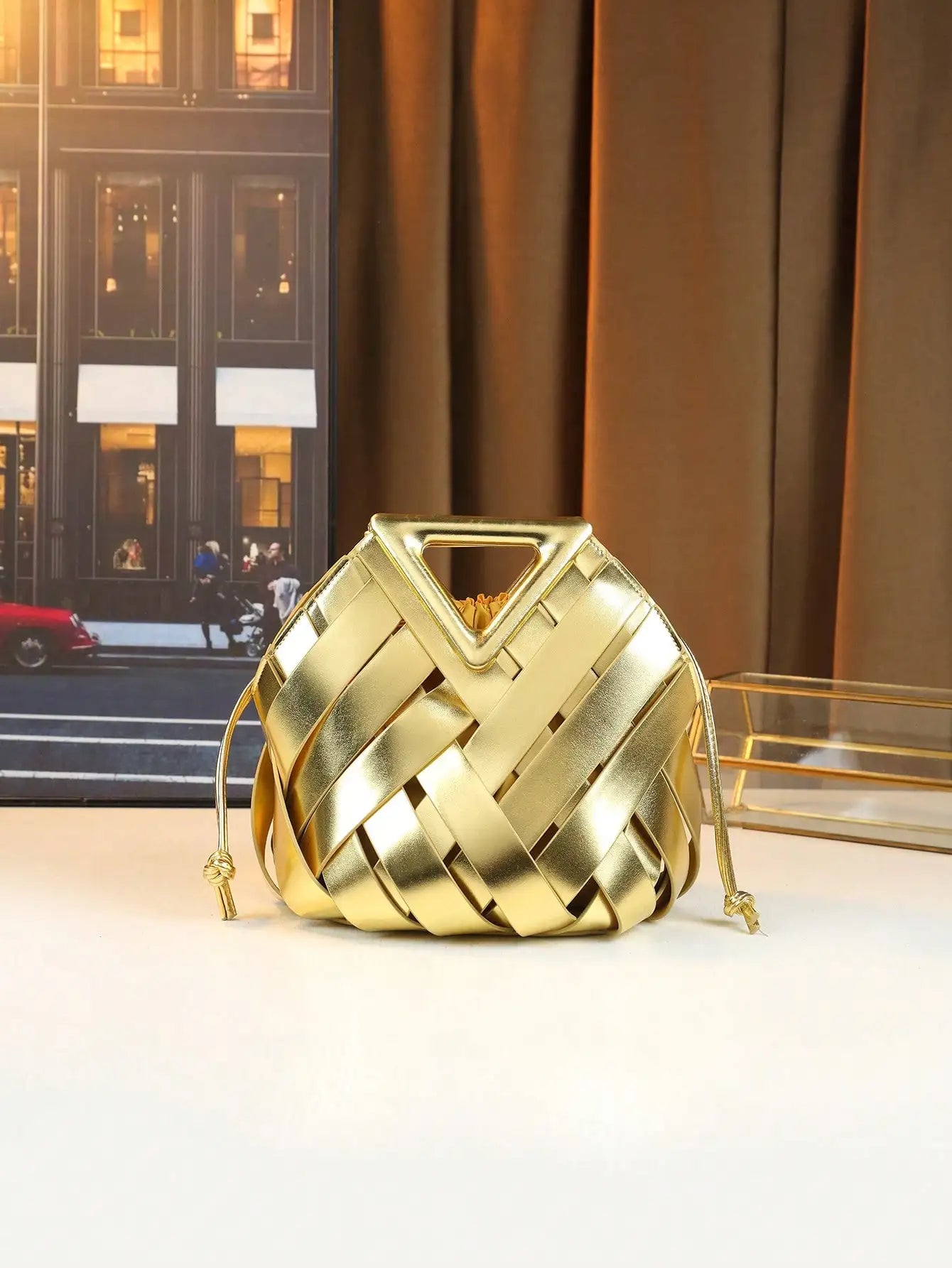 Woven Design Women Handbag, Tote Basket Bag, High-End Inverted Triangle Shaped Handbag