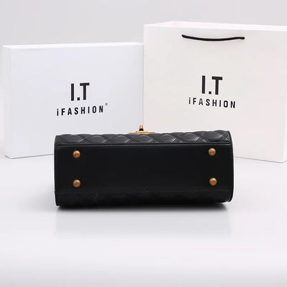 Women's handbag high-end light luxury diamond grid small square bag, shoulder and crossbody