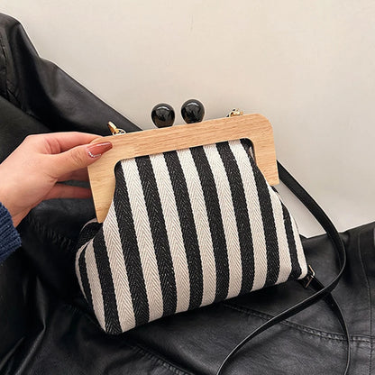 Retro Striped Wooden Clip Shell Bags for Women Messenger Bag Black and white