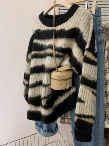 Striped Pullovers Women Clothing O-neck Casual Vintage Jumper Knitted Oversized Sweater
