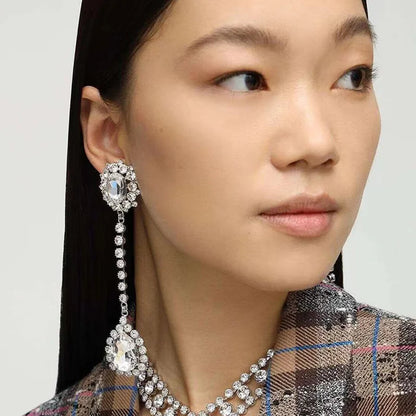 Luxurious Shiny Rhinestone Long Oval Earrings for Women