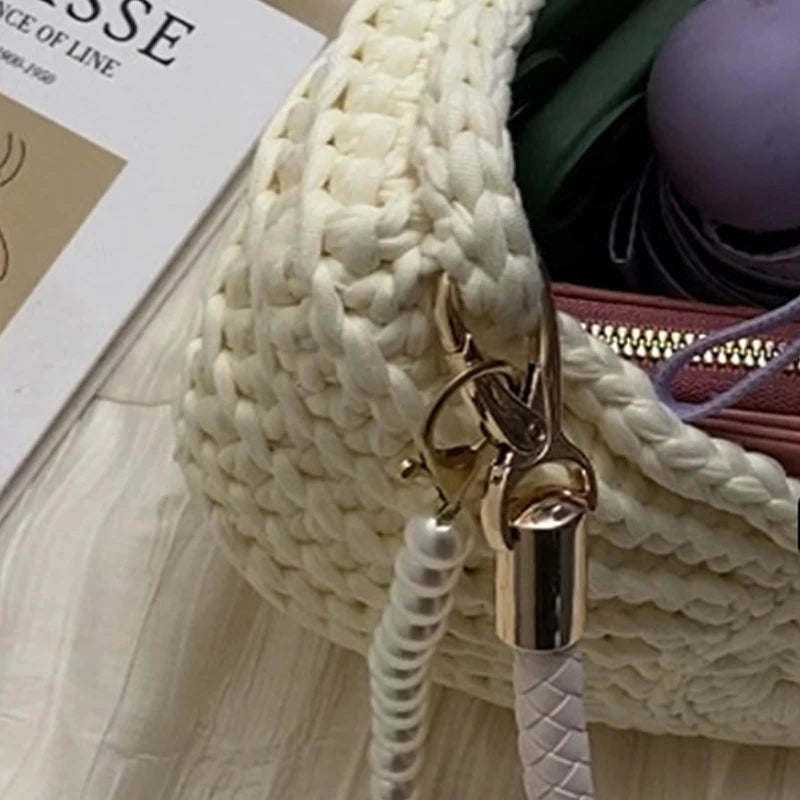 Luxury Hand-woven Shell Bag Women Seaside Conch Shell Messenger Bag