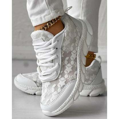 Women Star Pattern Lace-up Breathable Sneakers Daily Casual Round Toe White Sports Shoes Running Shoes