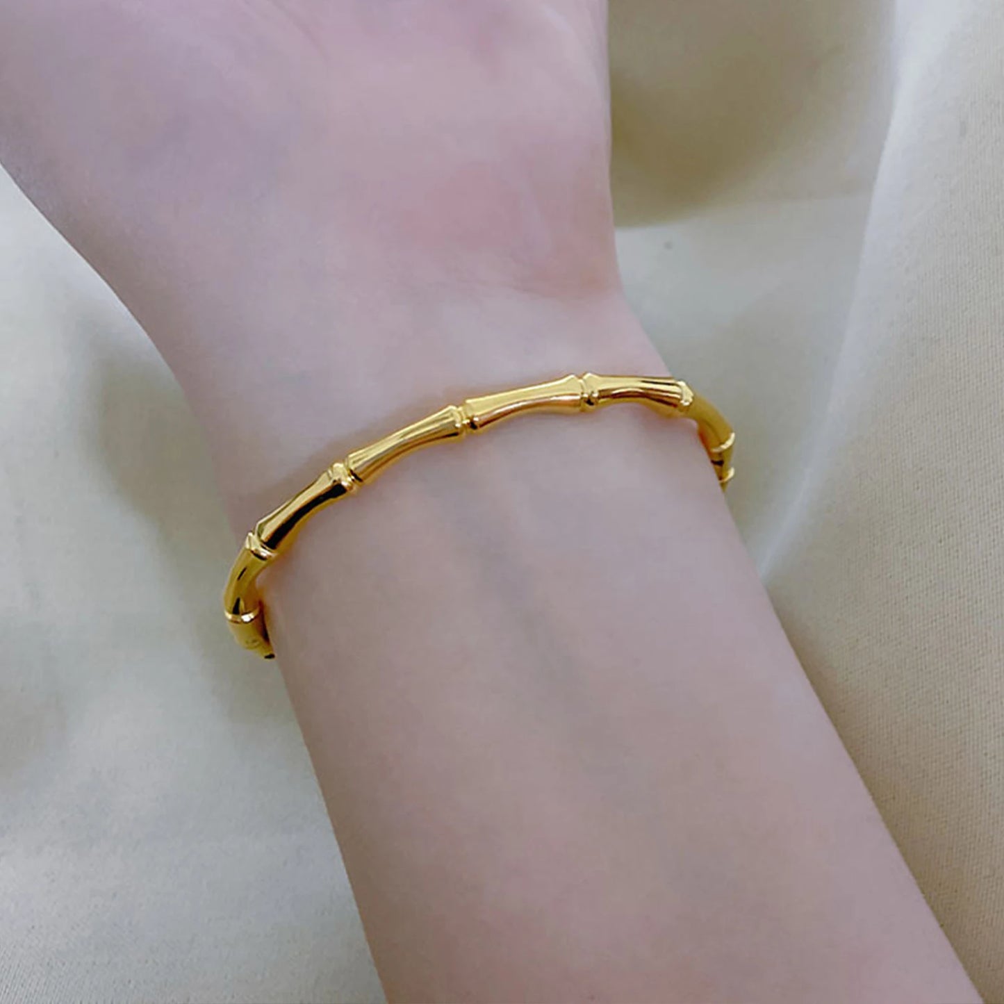 Titanium Steel Gold Bracelet, Fashionable Classic Style, Stainless Steel Bracelet -1pc
