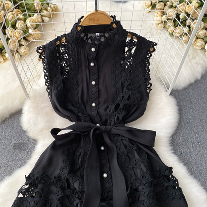 Summer 2024 French Style Vintage Court Style Elegant Stand-up Collar Cinched Slim Looking Sleeveless A- line Cut Out Embroider Dress