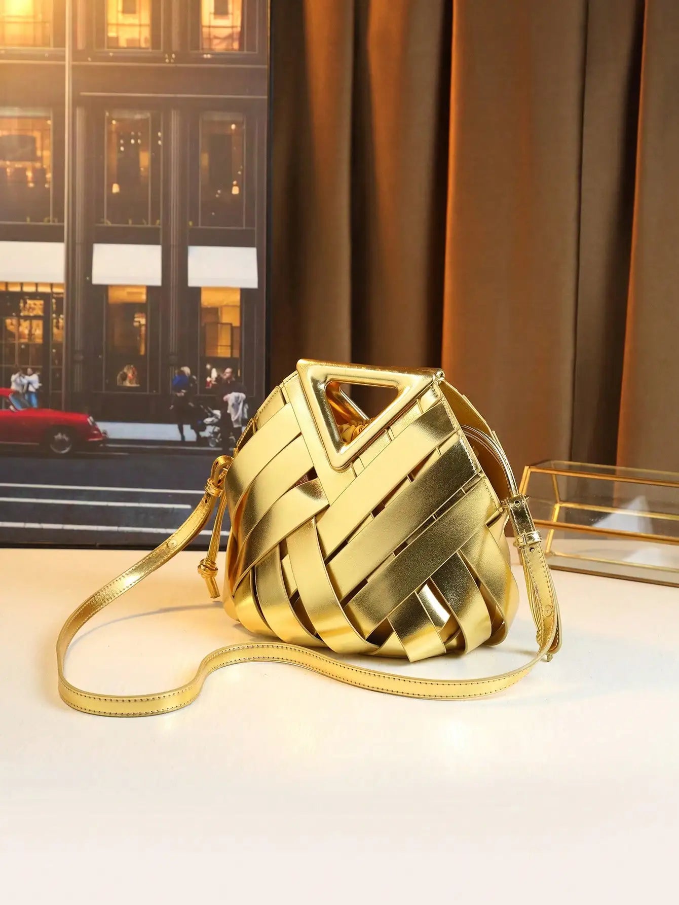 Woven Design Women Handbag, Tote Basket Bag, High-End Inverted Triangle Shaped Handbag