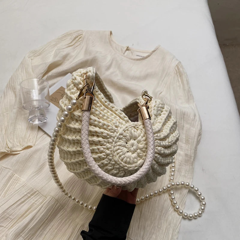 Luxury Hand-woven Shell Bag Women Seaside Conch Shell Messenger Bag