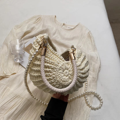 Luxury Hand-woven Shell Bag Women Seaside Conch Shell Messenger Bag