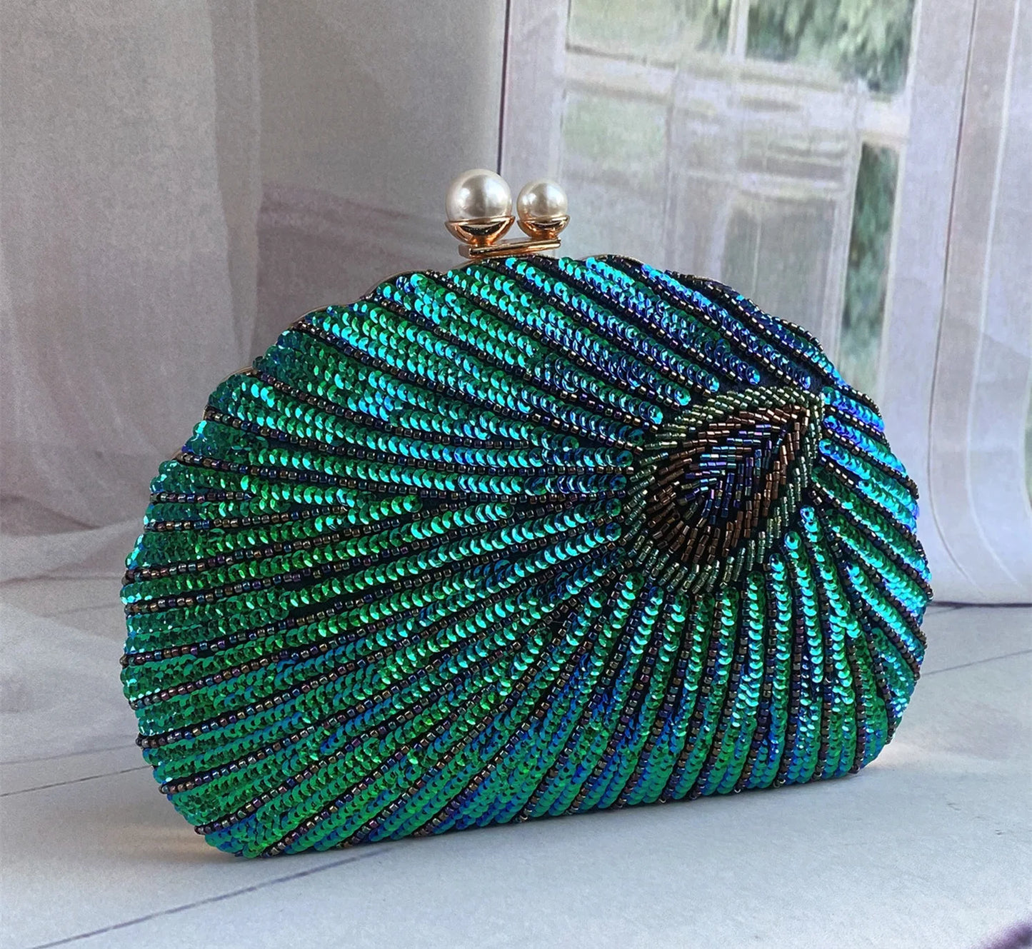Retro Heavy Craft Beaded Embroidery Evening Portable Bag