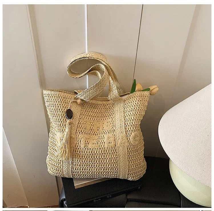 Women's Large Capacity Shoulder Bag Straw Woven Bag Letter Embroidery Handbag