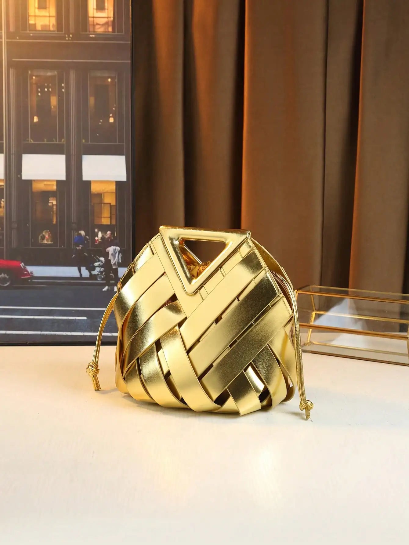 Woven Design Women Handbag, Tote Basket Bag, High-End Inverted Triangle Shaped Handbag