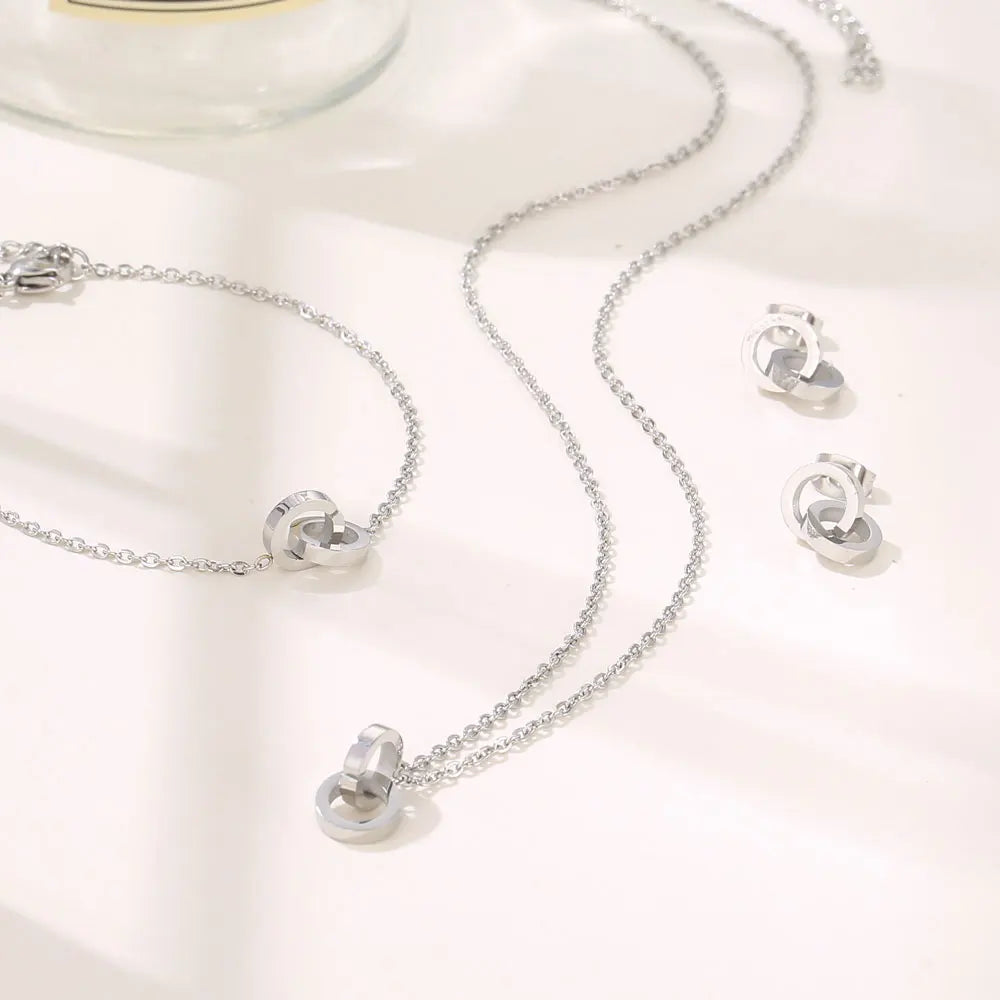 Stainless Steel Necklaces set Light Luxury Elegant Delicate Geometry Pendant Charm Chain Necklace For Women