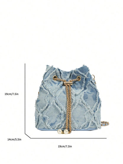 Vintage Denim Bucket Bag Retro Style Light Blue Ripped Edge Design Gold Chain Shoulder Bag
