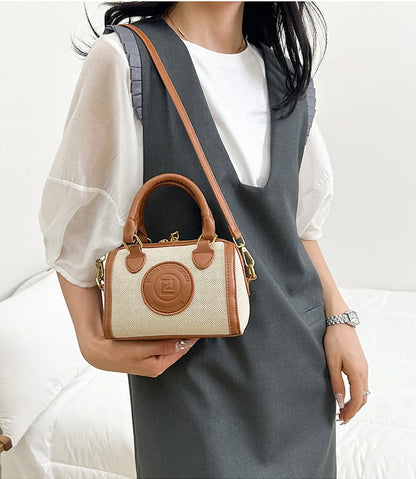Summer Women's Canvas Bag - Niche Pillow Design, Fashionable for Commuting, Versatile Handbag