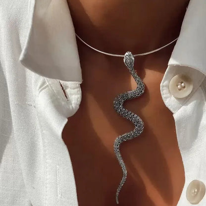 Vintage Open Rhinestones Collar Water Droplets Pendant Necklace