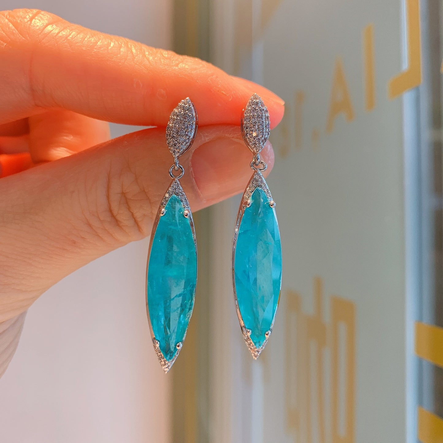 Blue Paraiba Crystal Gemstone Pendant Necklace Jewelry Set Gift for Women