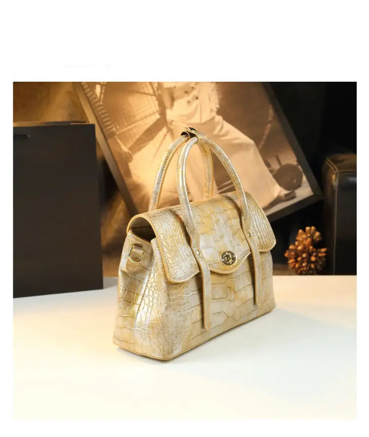 Luxury Designer Brand New High Quality Cowhide Large Capacity Crossbody Bag