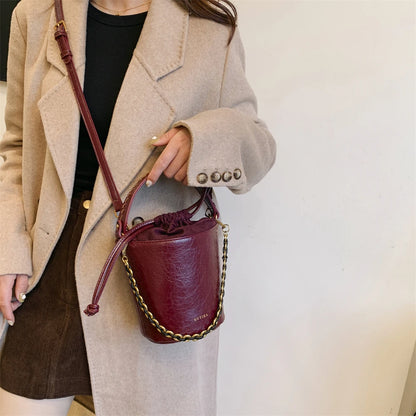 Retro Bucket Crossbody Bags For Women Oil-waxed Leather 2-IN-1 Chain Shoulder Bag
